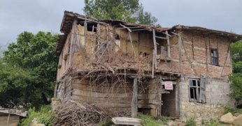 Kandıra'da Tehlike Oluşturan Metruk Yapılar Tek Tek Ortadan Kaldırılıyor!