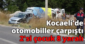 Kocaeli'de otomobiller çarpıştı: 2'si çocuk 8 yaralı