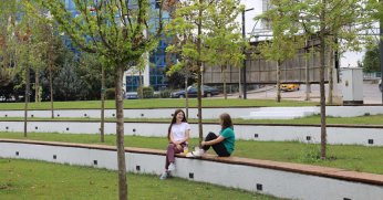 Büyükşehir’in “Yeşil” hassasiyeti Milli İrade Meydanı’na da yansıdı