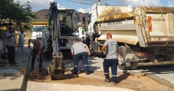 Körfez Belediyesi Yol Onarım Çalışmalarını Sürdürüyor