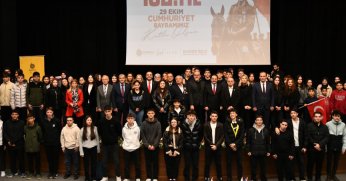 Cumhuriyet ve Gençlik Söyleşisi Başiskele’de Gerçekleşti