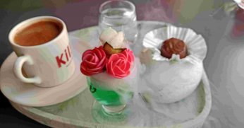 Kilim Cafeden farklı bir Kahve sunumu