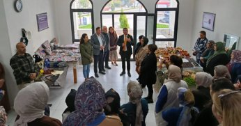 Kartepe'de el emeği ürünler Uras Ege için satıldı