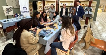 Elektronik atıklardan sanata çevreci dönüşüm