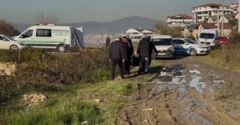 Kız arkadaşı tarafından çalılıkların arasında ölü bulundu