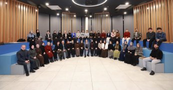 Başkan Büyükakın yeni yılı gençlerle karşıladı