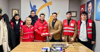 Kızılay Gençliği ile AK Parti Gençleri Körfez’de Bir Araya Geldi