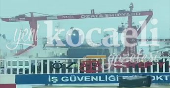 Yalova’daki Tersanede Vinç Devrildi!