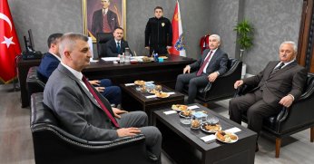 Vali Aktaş’tan Yeni Gölcük Hükümet Konağı’na ziyaret