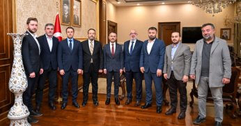 MÜSİAD Kocaeli Şubesi’nden Vali Aktaş’a Nezaket Ziyareti