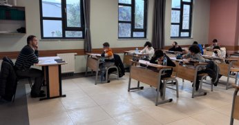 Kocaeli’de umre ödüllü Siyer sınavına büyük ilgi