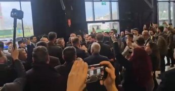 Meclis üyeleri birbirine girdi