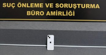 Kendini hemşire olarak tanıtıp telefonları alarak kaçan şüpheli yakalandı