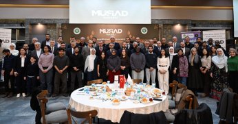 Vali İlhami Aktaş, MÜSİAD Kocaeli İftarı ve Kocaeli’nin Enleri Ödül Töreni Programına Katıldı