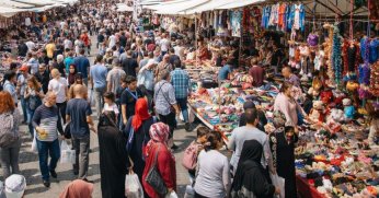 İzmit Belediyesinden bayram öncesi esnafa müjde