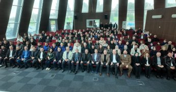 Başkan Özlü: Bu Zor Dönemde Huzur İçinde Bayrama Ulaşıyoruz