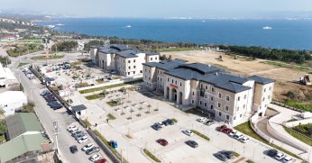 Darıca'da yeni hükümet konağı ve belediye binası hizmete başladı