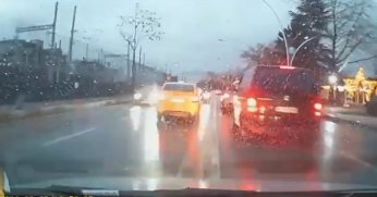 Trafik magandasının ehliyetine el konuldu