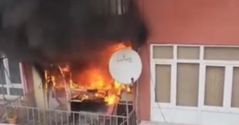 Daire alevlere teslim oldu, 4 kişi dumandan etkilendi