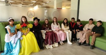 Kartepe’de Masal Kahramanları Kütüphanede Buluştu