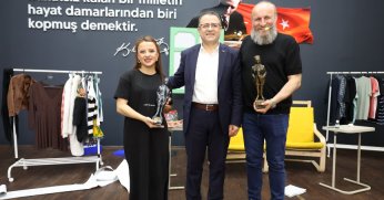 Kahkaha ve Sanat Aynı Sahnede Buluştu