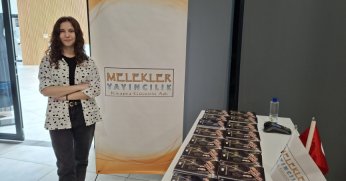 Genç Yazar Duru Melek Okurlarıyla Buluştu