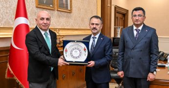 Vali İlhami Aktaş'ı Ziyaret Etti