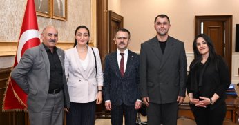 Vali Aktaş, Serhat İlleri Derneği Yönetimini Ağırladı