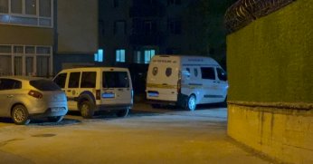 Evinde ölü bulunan şahıs eski eşi ve çocuklarına not bırakmış