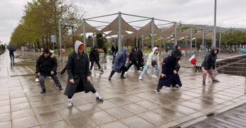 İzmit’te bayram coşkusu sağlıklı adımlarla başladı   