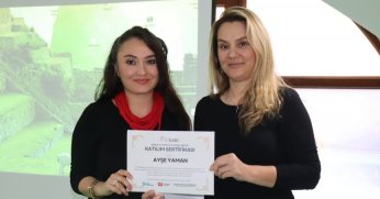 İZGİM’de anne adaylarına sertifika sevinci
