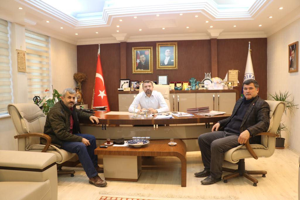 BAŞKAN ÜNAL KÖKEN, “ HALK GÜNÜNDE VATANDAŞLARI AĞIRLADI