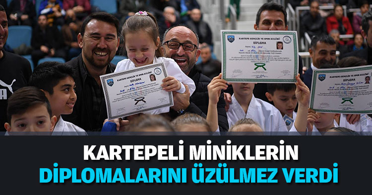 KARTEPELİ MİNİKLERİN DİPLOMALARINI ÜZÜLMEZ VERDİ