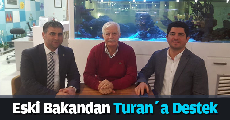  Eski Bakandan Turan’a Destek
