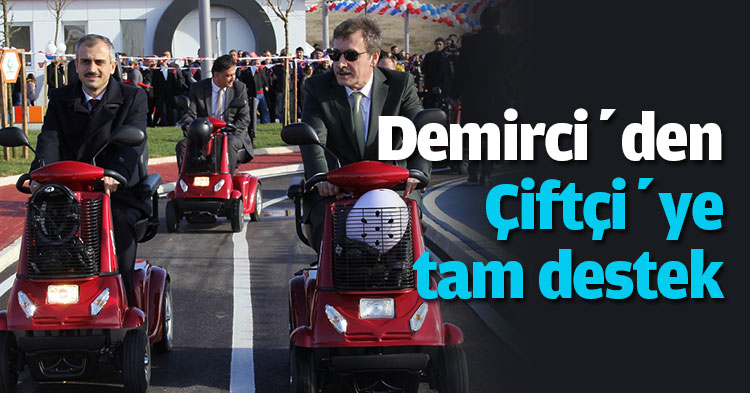  Demirci’den Çiftçi’ye tam destek