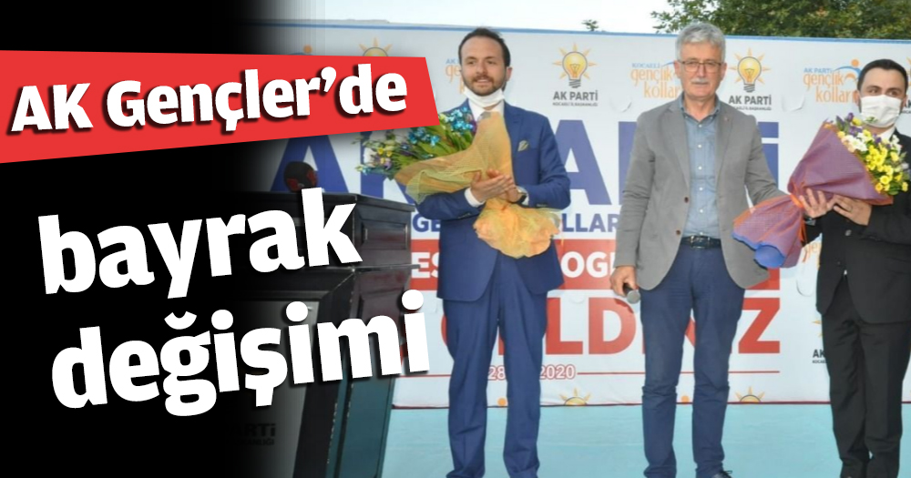 AK Gençler'de bayrak değişimi