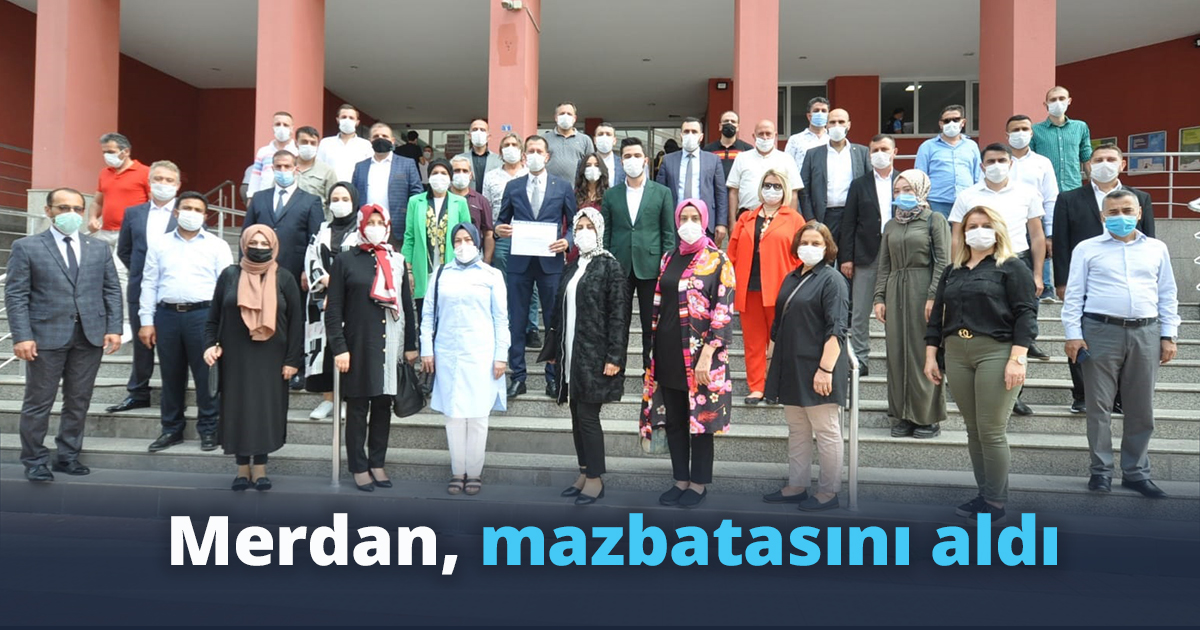 Merdan, mazbatasını aldı