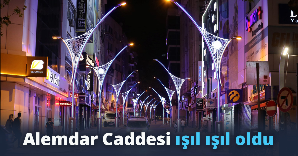 Alemdar Caddesi ışıl ışıl oldu