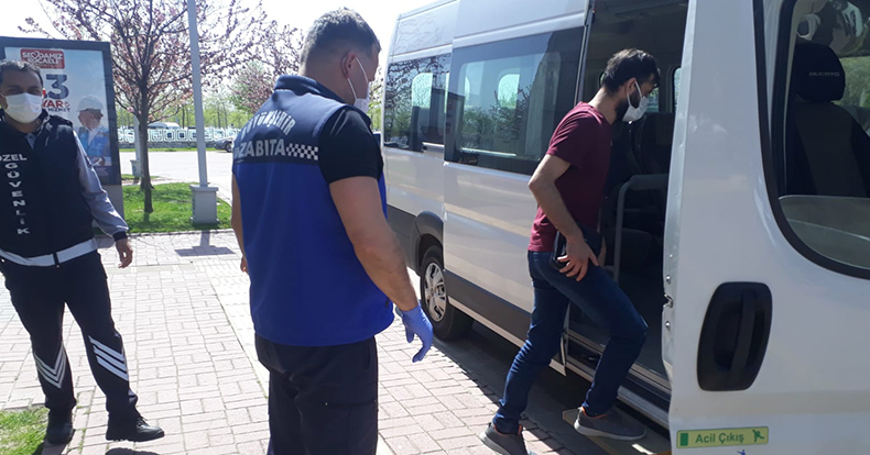 Kocaeli Zabıtası tam kapanmada 7/24 görev yapıyor   