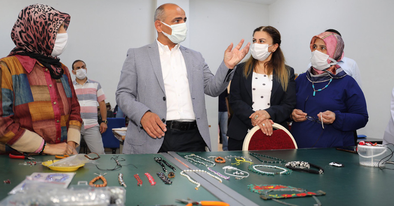 Kadınlarımızın el emeği değerini bulacak