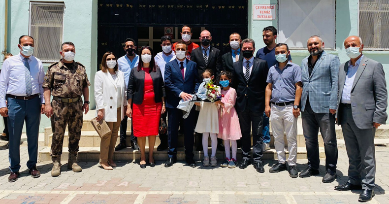 Başiskele Beşiktaşlılar Derneği’nden Siirt’e Kütüphane