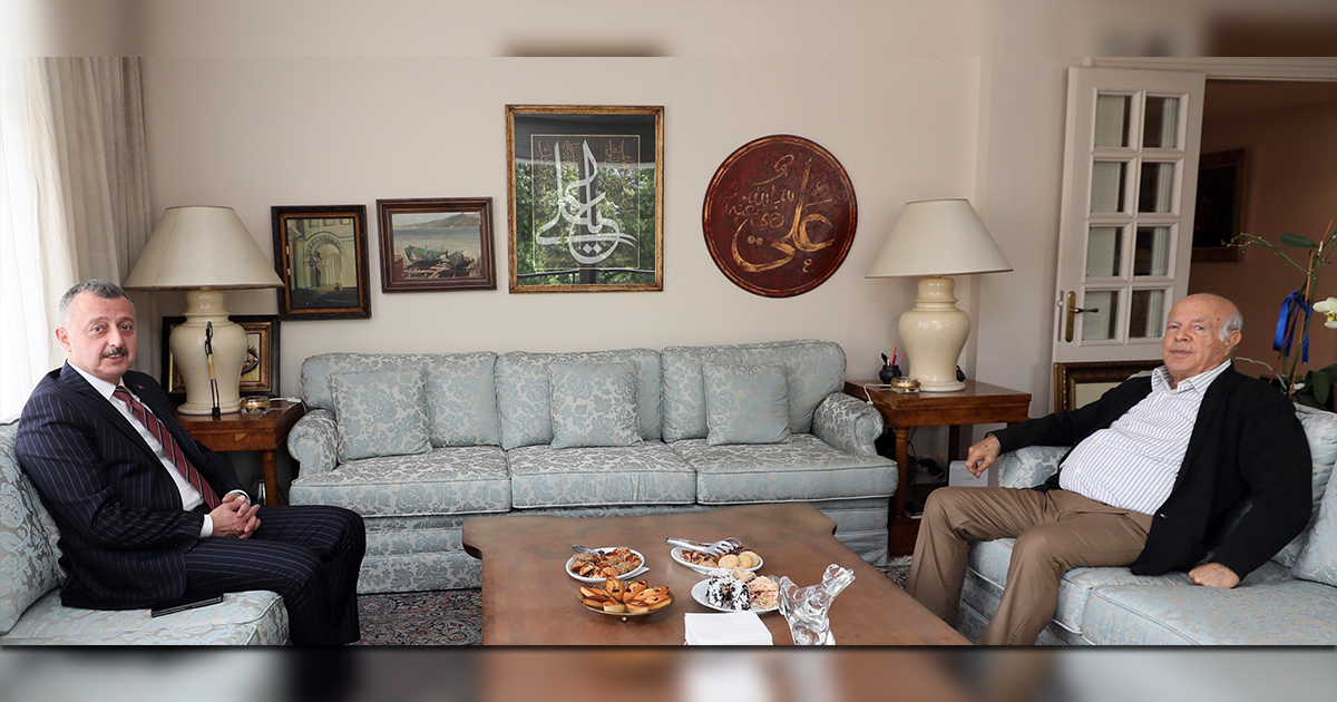Başkan Büyükakın, İzzettin Doğan’ı ziyaret etti
