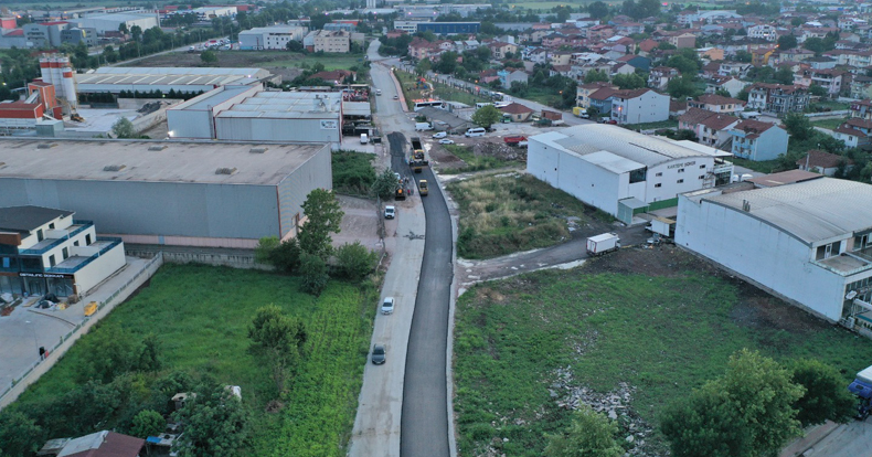 Başiskele’de Gece Gündüz Demeden Üst Yapı Çalışmaları Sürüyor