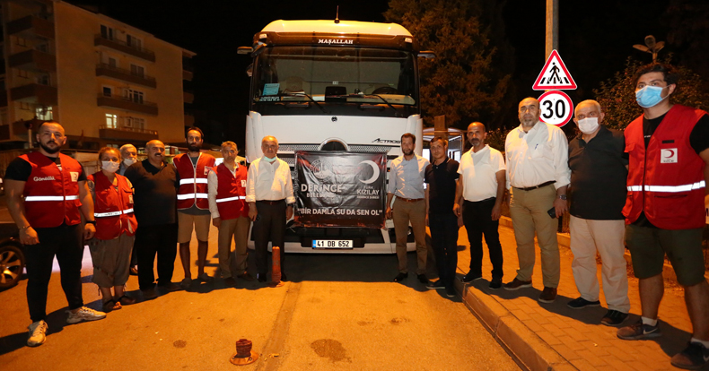 Yardım Tırı Derince’den dualarla uğurlandı