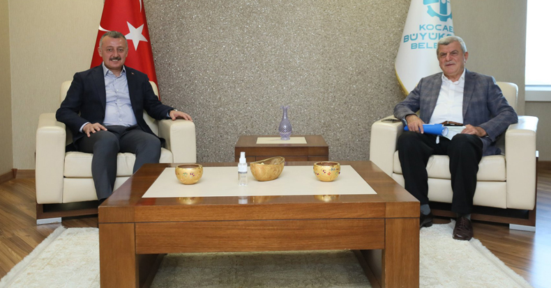 Karaosmanoğlu’ndan Büyükakın’a ziyaret