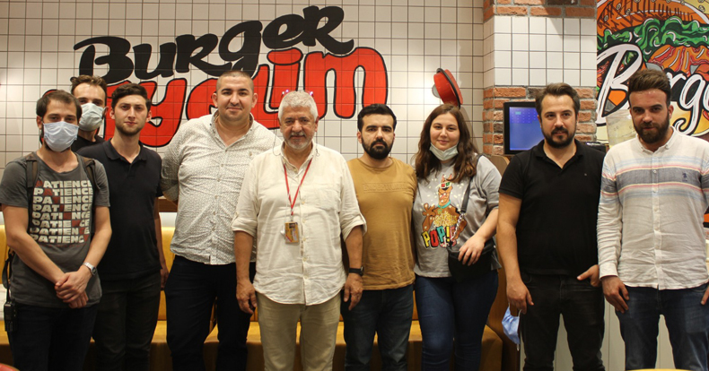 Burger Yiyelim'den gazetecilere büyük indirim