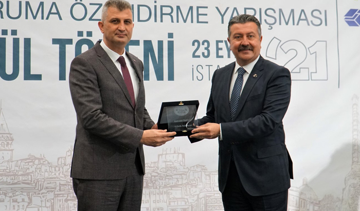 Gölcük Belediyesi’nin tarihe değer verdiği proje başarı ödülü kazandı
