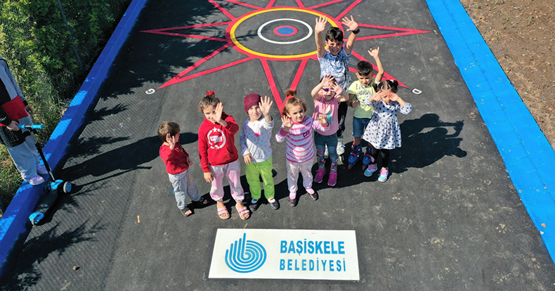 Çocuklar Bu Sokağı Çok Beğendi