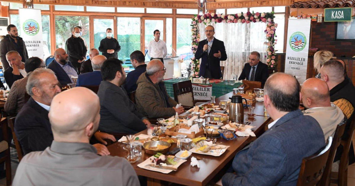 Vali Yavuz, Rizeliler İle Buluştu