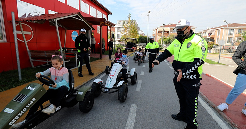 Çocuk Trafik Eğitim Parkı Körfez’den Öğrencileri Ağırladı       